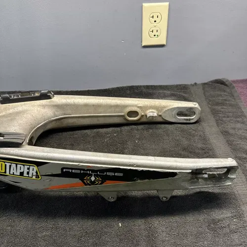2011 KTM 250 SXF Swingarm / Swing Arm