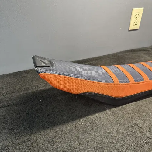 Guts racing complete seat 2024 KTM 250 SXF sx xc xcf excf Husqvarna Gas Gas