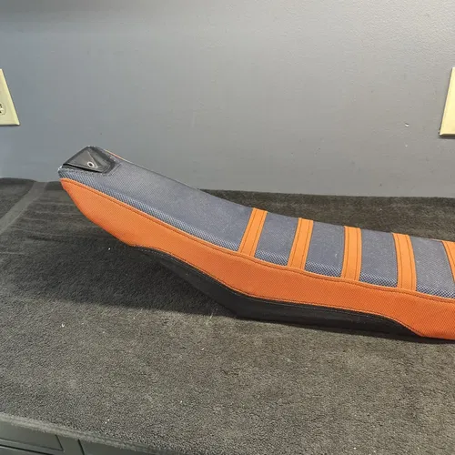 Guts racing complete seat 2024 KTM 250 SXF sx xc xcf excf Husqvarna Gas Gas