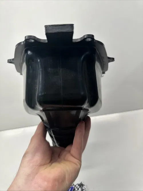 2021 YAMAHA YZ250F OEM AIRBOX BOOT CLEANER FILTER BOX B7B-14453-10-00