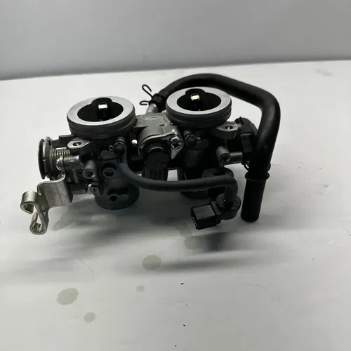 2024 KAWASAKI NINJA 500 ABS MAIN FUEL INJECTORS THROTTLE BODIES OEM