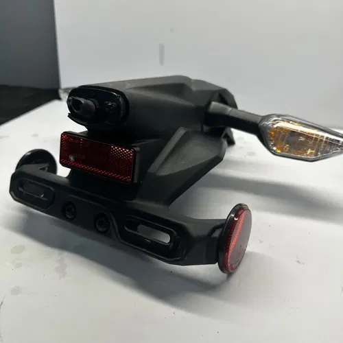 2024 24 Kawasaki Ninja 500 EX500 OEM Rear Fender Cover Bracket Turn Signals