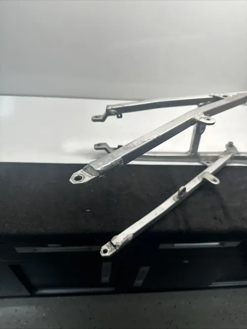 2001 Suzuki RM250 RM 250 REAR BACK SUB FRAME SUBFRAME STRAIGHT