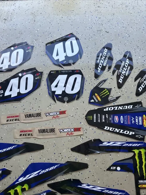 Authentic Star Racing Yamaha Professional Race Team Graphics Kit Robertson