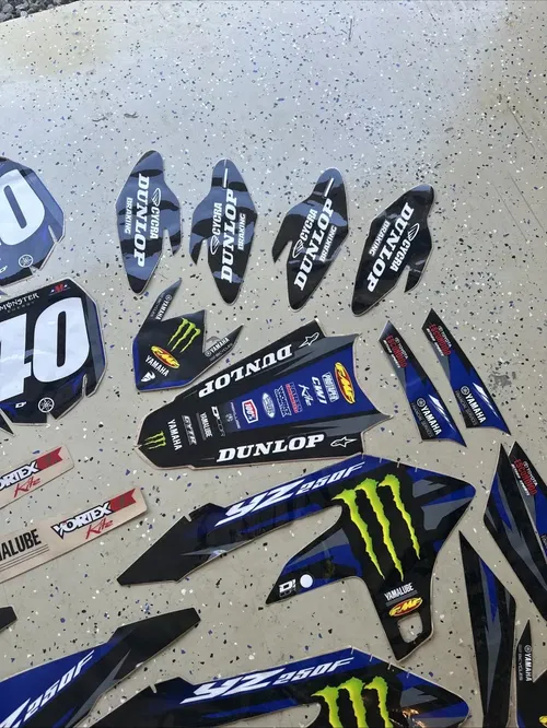 Authentic Star Racing Yamaha Professional Race Team Graphics Kit Robertson