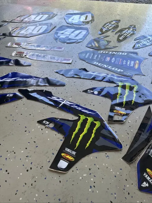 Authentic Star Racing Yamaha Professional Race Team Graphics Kit Robertson