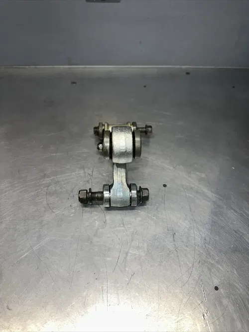 2002 TTR125L Rear Lower Suspension Linkage Link