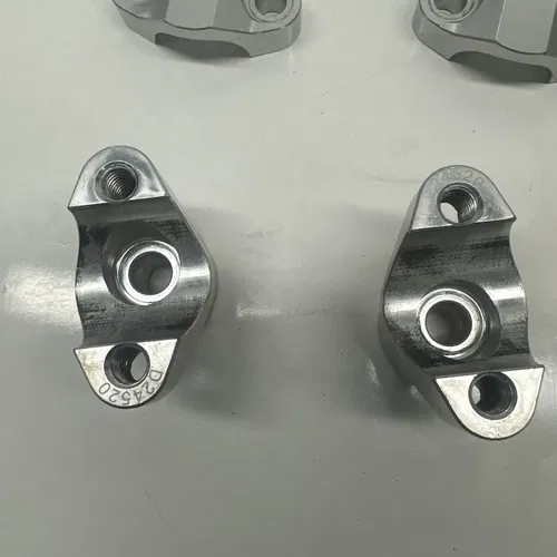 2021 GasGas EX350F Handlebar Clamp Set Bar 00050000921 MC EX SX KTM HUS