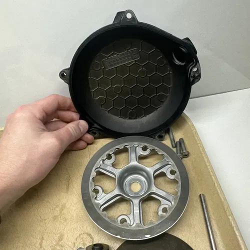 2024 KTM 250SXF Clutch Assembly OEM Basket Hub Plate Kit Spring Bolt 250 SXF