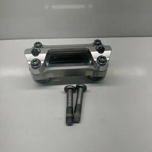 2024 KTM 250SXF 250 Handlebar Clamp Bar Clamps 450 SXF XCF