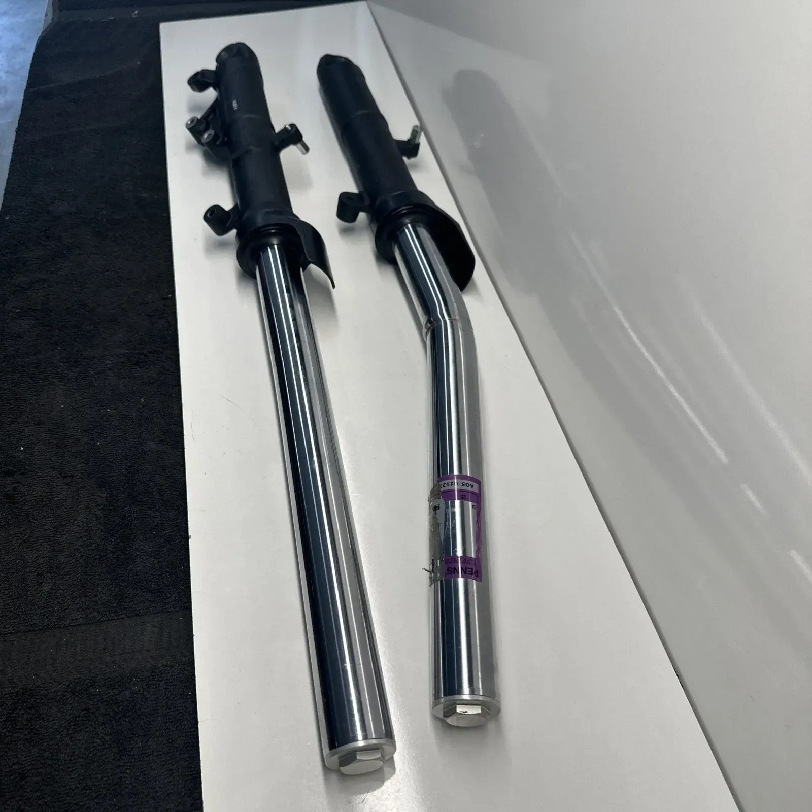 2024 KAWASAKI NINJA 500 ABS FRONT FORKS SHOCK SUSPENSION SET PAIR Damaged