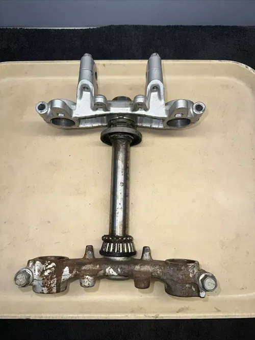 2001 Yamaha TTR125 TT-R 125L Upper And lower Triple Tree Steering Stem