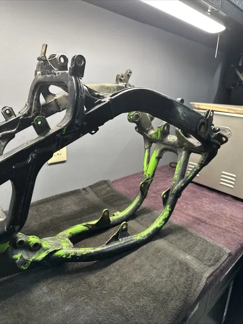 1998 Kawasaki KX250 KX 250 Frame Cradle Engine Mount