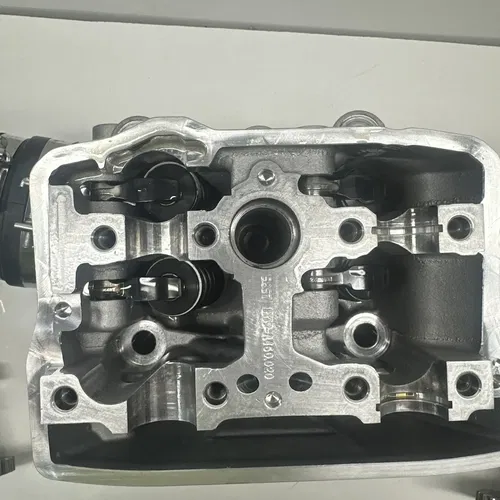 2024 KTM 250 SX-F Cylinder Head 52 Hours OEM Engine Top End SXF A46036020044