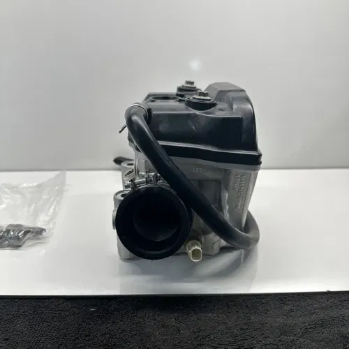 2024 KTM 250 SX-F Cylinder Head 52 Hours OEM Engine Top End SXF A46036020044