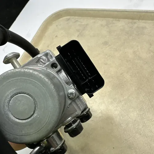 2024 KAWASAKI NINJA 500 EX500 ABS PUMP UNIT MODULE ORIGINAL OEM