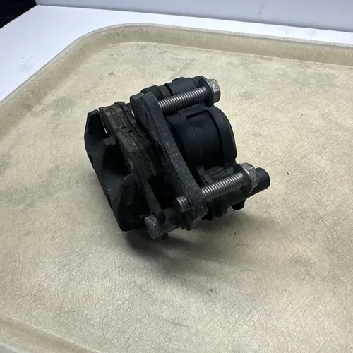 2024 KAWASAKI NINJA 500 ABS Front BRAKE CALIPER Pads BRACKET OEM