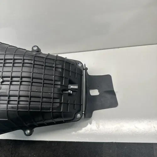 2024 KAWASAKI NINJA 500 ABS AIRBOX AIR INTAKE FILTER BOX ORIGINAL OEM