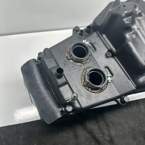 2024 KAWASAKI NINJA 500 ABS AIRBOX AIR INTAKE FILTER BOX ORIGINAL OEM