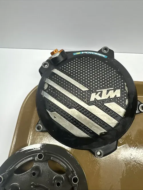 2023 KTM 250XCF Clutch Assembly OEM Basket Hub Plate Kit Spring Bolt 250 XCF