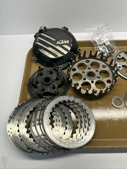 2023 KTM 250XCF Clutch Assembly OEM Basket Hub Plate Kit Spring Bolt 250 XCF