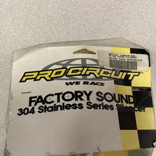 BRAND NEW 2000 YZ 250 Pro Circuit 304 Silencer