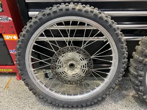 1999 SUZUKI RM250 RM125 OEM FRONT & REAR TIRE HUB WHEEL ASSEMBLY SUZUKI OEM RM