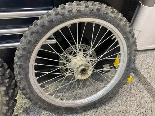 2000 2001 YAMAHA YZ125 YZ125 OEM FRONT & REAR TIRE HUB WHEEL ASSEMBLY YAMAHA #98