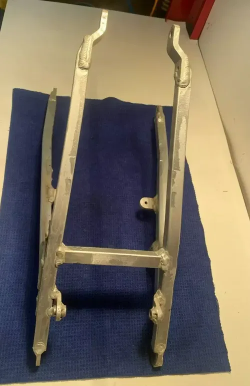 2000 -00 Suzuki RM125 RM-125 / OEM Nice SUBFRAME SUB-FRAME OEM SUZUKI RM 125