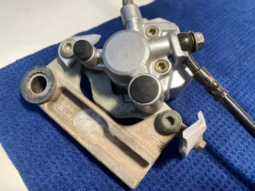 02-18 2006 YZ85 YZ 85 Rear Brake Assembly Caliper Master Cylinder Line Reservoir