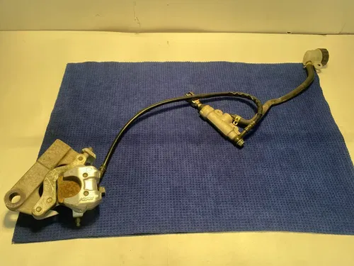 02-18 2006 YZ85 YZ 85 Rear Brake Assembly Caliper Master Cylinder Line Reservoir