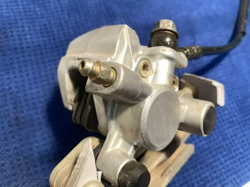 02-18 2006 YZ85 YZ 85 Rear Brake Assembly Caliper Master Cylinder Line Reservoir