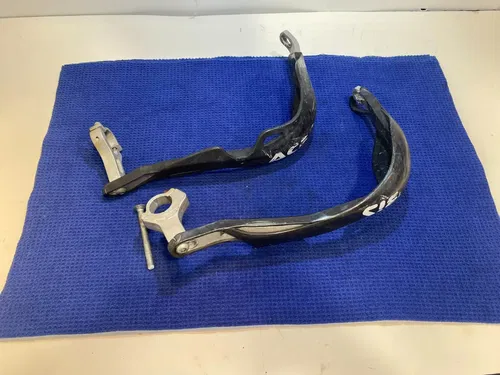 YAMAHA YZ250 YZ125 WRAP AROUND ACERBIS HANDGUARDS YAMAHA YZ125 HAND GUARDS #98