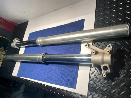 1998 98 Suzuki RM250 RM 250 OEM Front Suspension Forks Tubes SUSPENSION FORKS