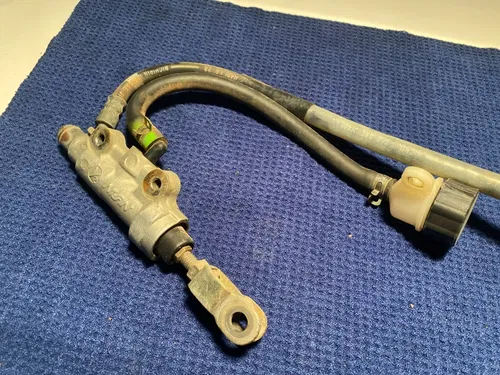 2002 KAWASAKI KX85 REAR BRAKE CALIPER MASTER CYLINDER ASSEMBLY KAWASAKI KX80