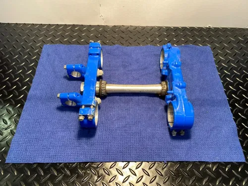 2017 YZ125 Triple Clamps OEM Triple Tree Bar Mounts Mount Yamaha YZ125 2015-2017