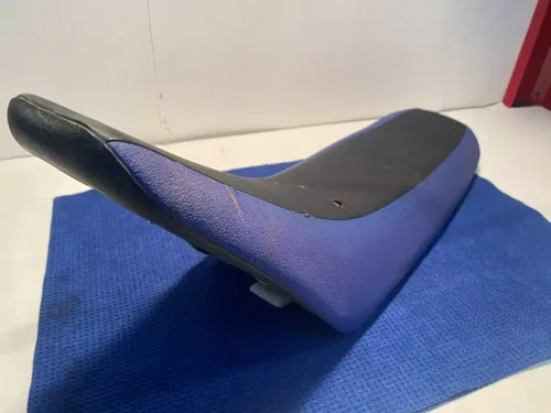 2006 Yamaha YZ85 OEM SEAT ASSEMBLY YZ85 SEAT OEM YAMAHA COVER YZ85 2006