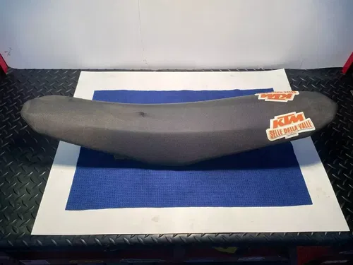 2015 15 KTM 350 EXC-F KTM 350EXC-F 350 OEM Seat Main Cushion SEAT OEM KTM 350
