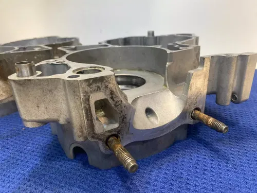 2001 YZ125 YAMAHA OEM CYLINDER TOP END MOTOR BARREL PISTON JUG ENGINE YZ125