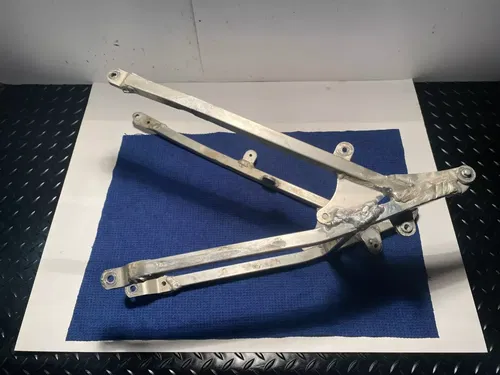 OEM SUZUKI RM250 RM 250 1998 98 SUBFRAME OEM SUB FRAME RM250 SUZUKI