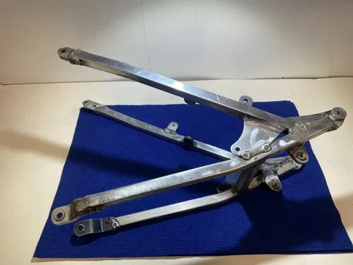 1999 OEM SUZUKI RM250 RM 250 1999 99 SUBFRAME OEM SUB FRAME RM250 SUZUKI RM
