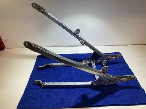 1999 OEM SUZUKI RM250 RM 250 1999 99 SUBFRAME OEM SUB FRAME RM250 SUZUKI RM
