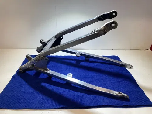 1999 OEM SUZUKI RM250 RM 250 1999 99 SUBFRAME OEM SUB FRAME RM250 SUZUKI RM