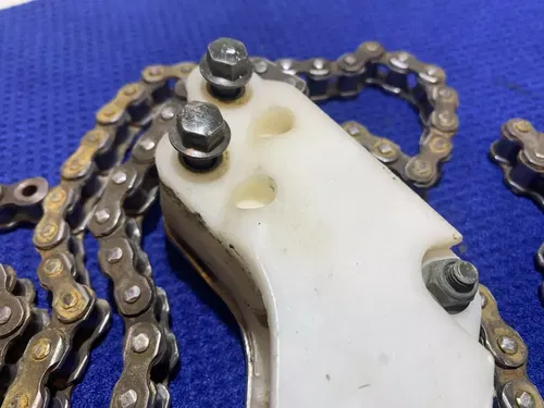 2004 YAMAHA YZ85 CHAIN CHAIN GUARD GUIDE YAMAHA CHAIN ASSEMBLY YZ85 CHAIN YZ85