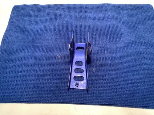 2003 Yamaha TTR125 TT-R 125E Lower Engine Motor Mount Bracket OEM TTR YAMAHA #2