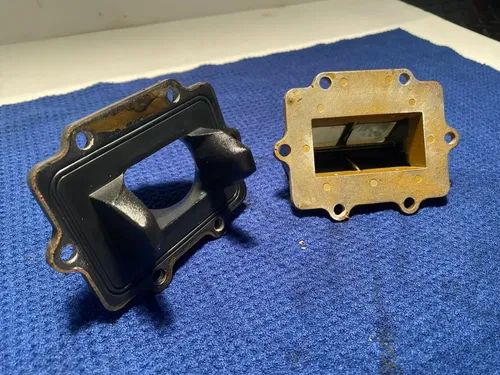 1999 SUZUKI RM 250 RM250 OEM REEDS AND HOUSING ASSEMBLY OEM REEDS SUZUKI #2