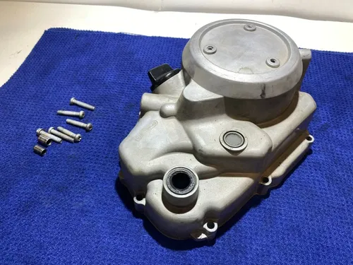OEM 02-09 KAWASAKI KLX110 KLX 110 RIGHT SIDE ENGINE CRANKCASE CLUTCH COVER #08