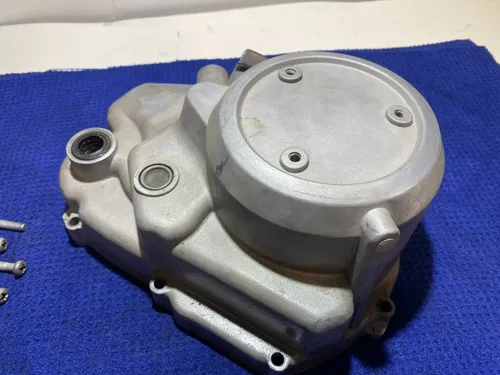 OEM 02-09 KAWASAKI KLX110 KLX 110 RIGHT SIDE ENGINE CRANKCASE CLUTCH COVER #08