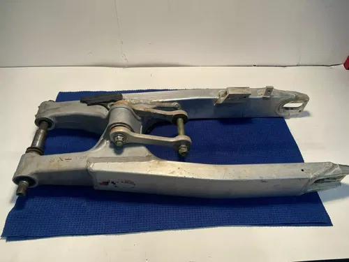 96 - 00 2000 SUZUKI RM125 RM 125 SWINGARM SWING ARM OEM 61000-37E10 OEM #2