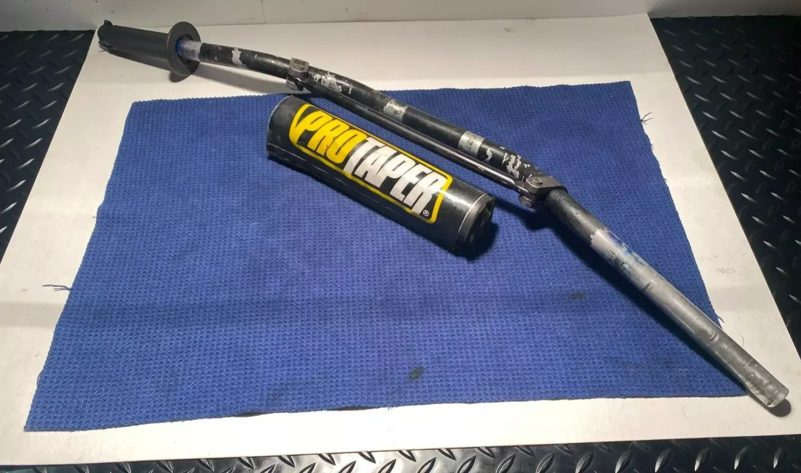 RM250 BARS BLACK SUZUKI PRO TAPER BARS RM Handel bards RM250 SUZUKI BARS